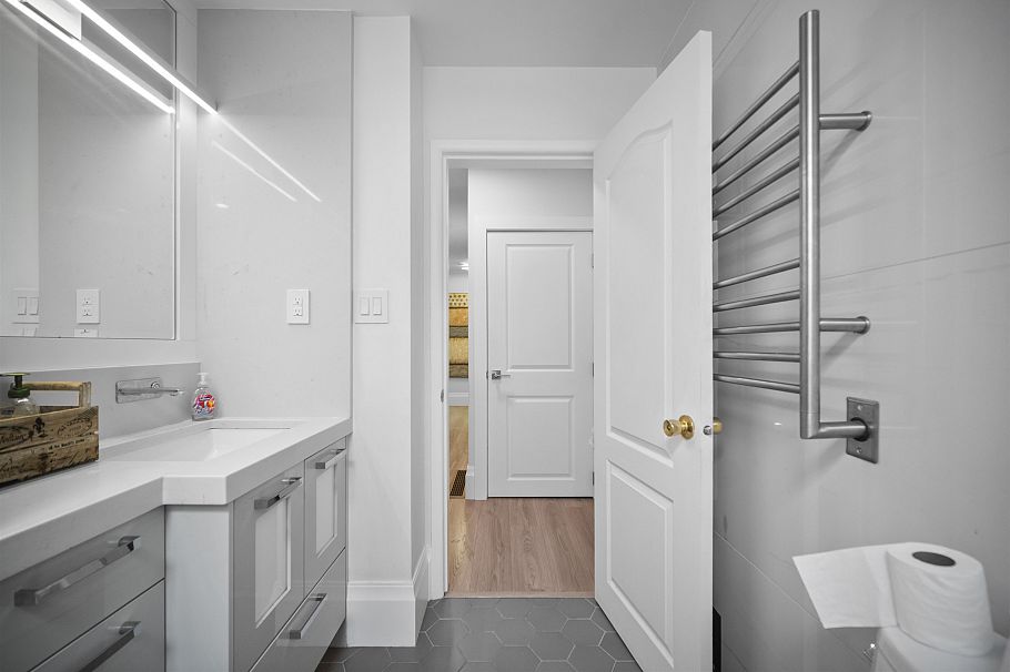 6978 Mckinnon Street Vancouver, BC - 19