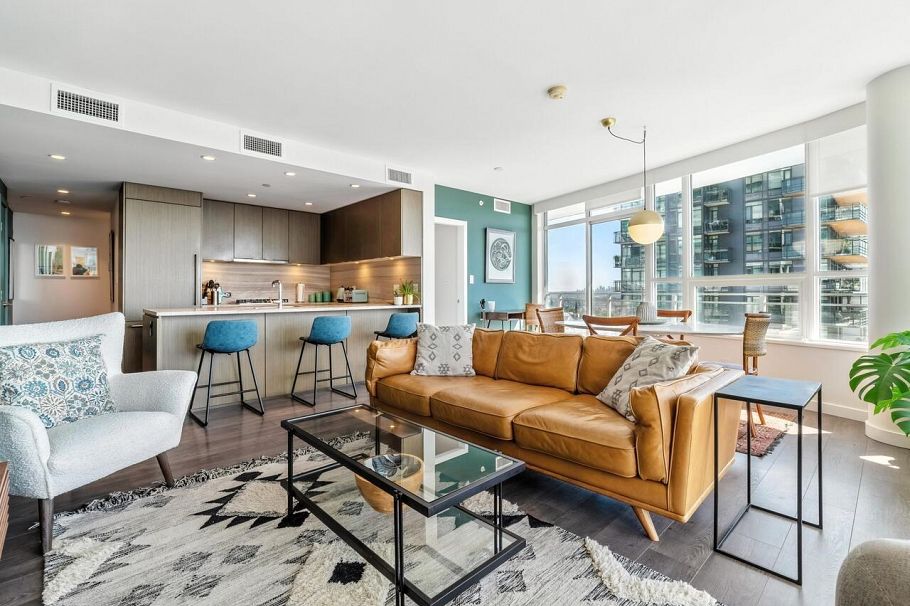 1006 112 E 13th Street North Vancouver, BC - 11