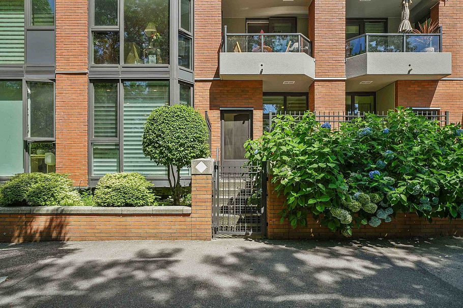 102 1488 Hornby Street Vancouver, BC - 4