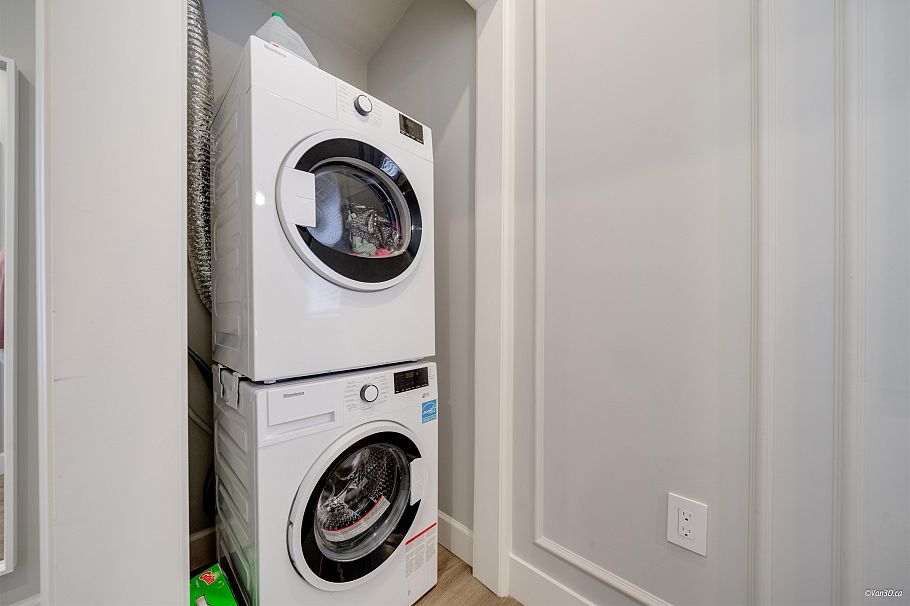 3657 W 29th Avenue Vancouver, BC - 24