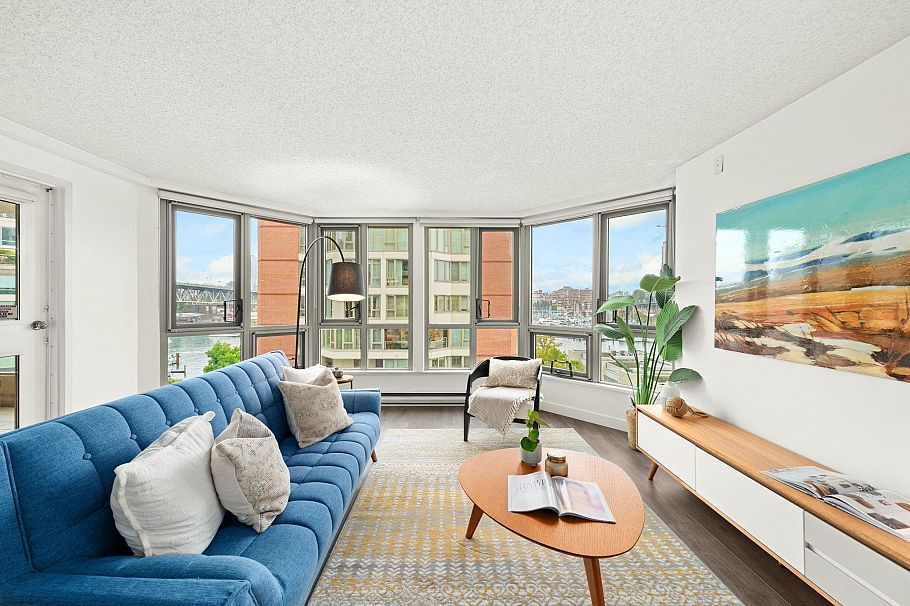 603 1625 Hornby Street Vancouver, BC - 2