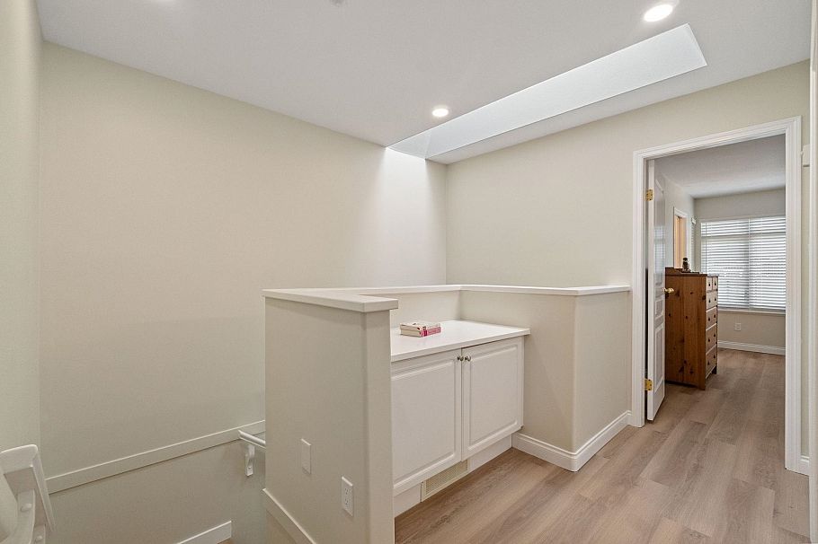 5 119 E 6th Street North Vancouver, BC - 11