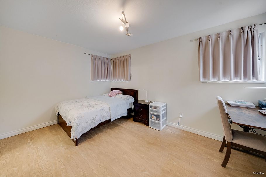 3657 W 29th Avenue Vancouver, BC - 15