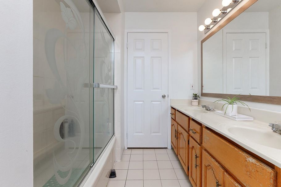 8006 Chester Street Vancouver, BC - 37