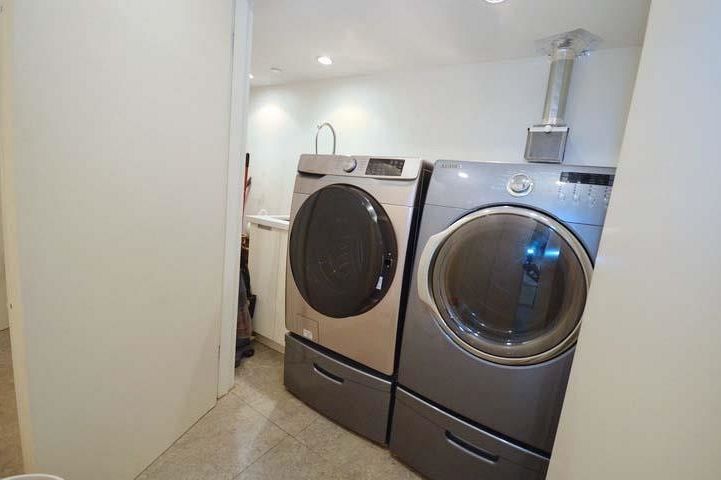 283 Columbia Street Vancouver, BC - 22