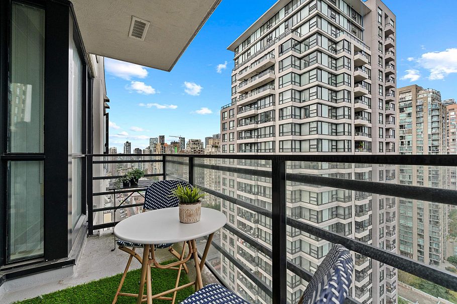 2408 909 Mainland Street Vancouver, BC - 23