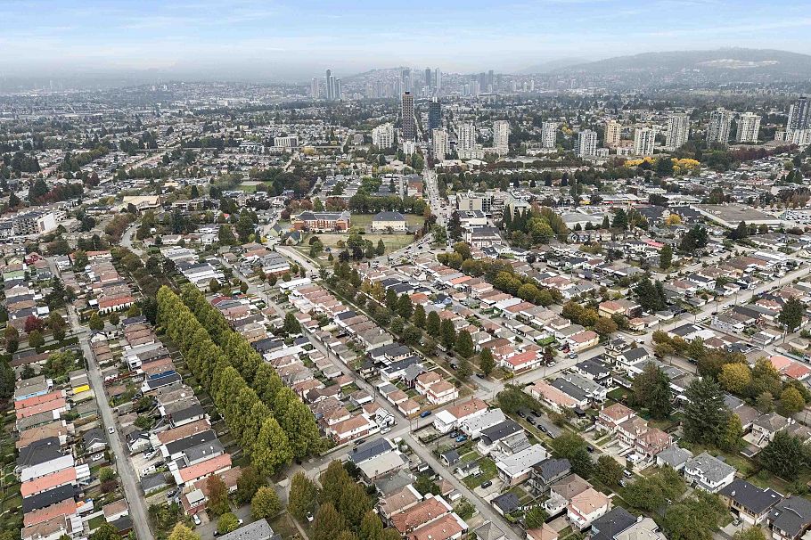 5828 Kerr Street Vancouver, BC - 39