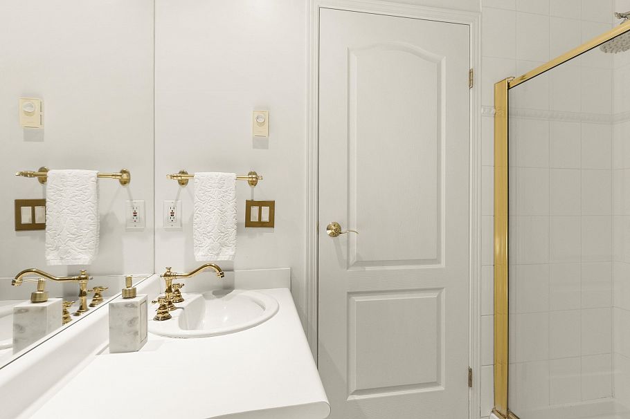 109 5735 Hampton Place Vancouver, BC - 27