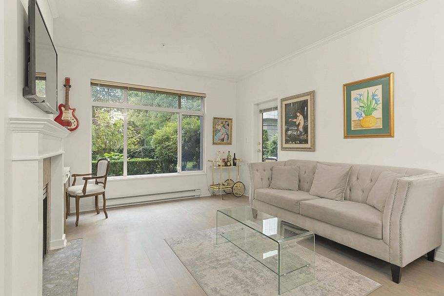 109 5735 Hampton Place Vancouver, BC - 3