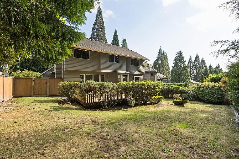 5685 Nancy Greene Way North Vancouver, BC - 37