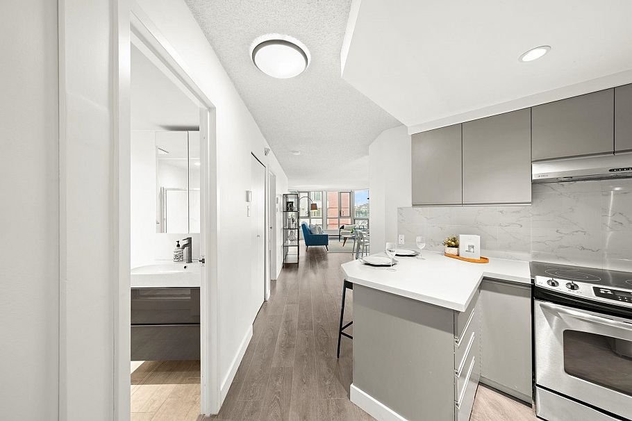 603 1625 Hornby Street Vancouver, BC - 17