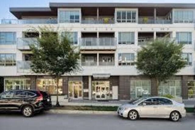 308 711 W 14th Street North Vancouver, BC - 22