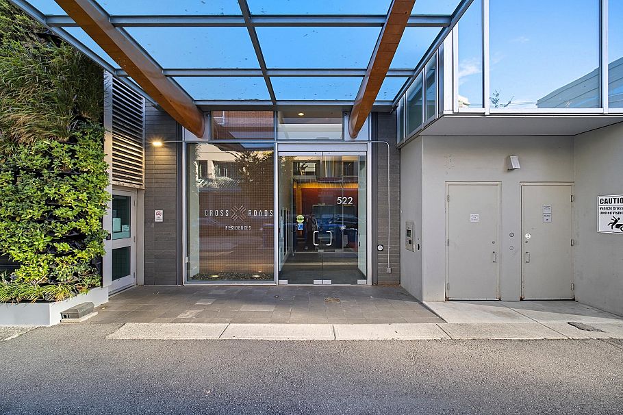 209 522 W 8th Avenue Vancouver, BC - 2