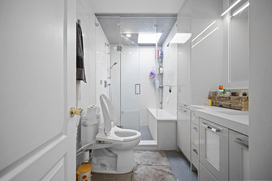 6978 Mckinnon Street Vancouver, BC - 24