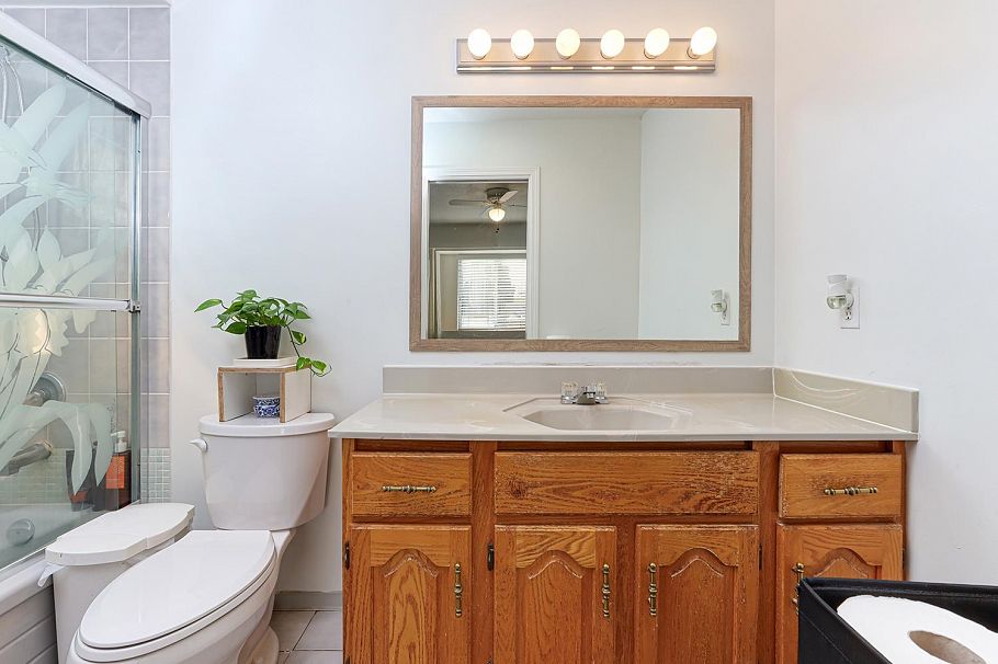 8006 Chester Street Vancouver, BC - 28