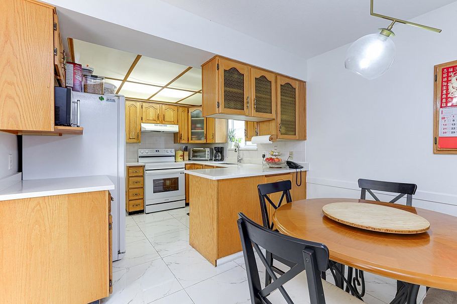 8006 Chester Street Vancouver, BC - 18