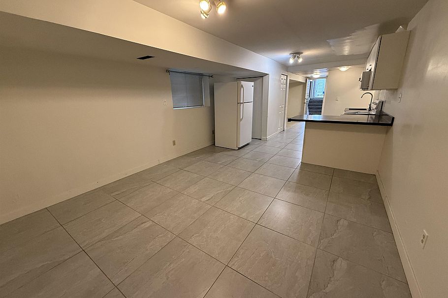 5828 Kerr Street Vancouver, BC - 19