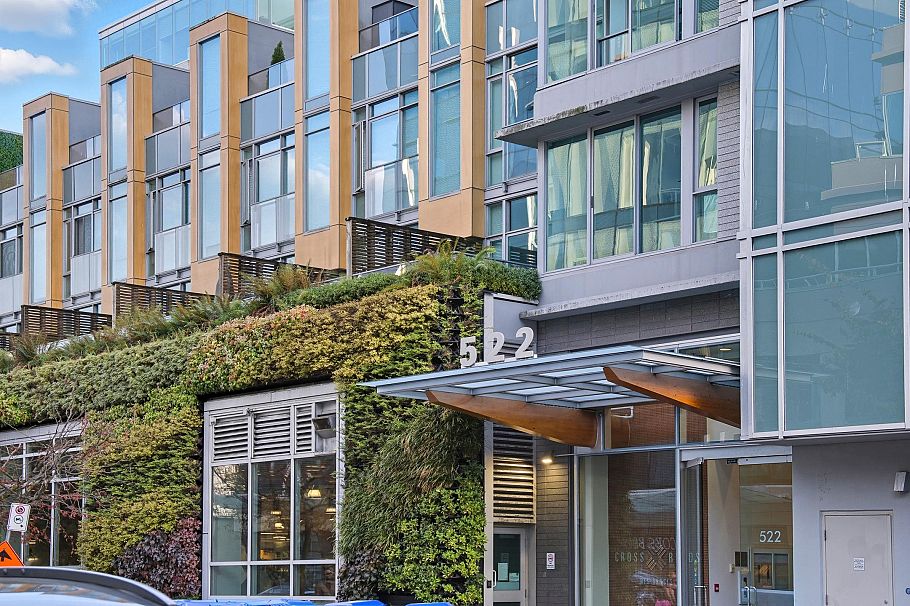 209 522 W 8th Avenue Vancouver, BC - 1