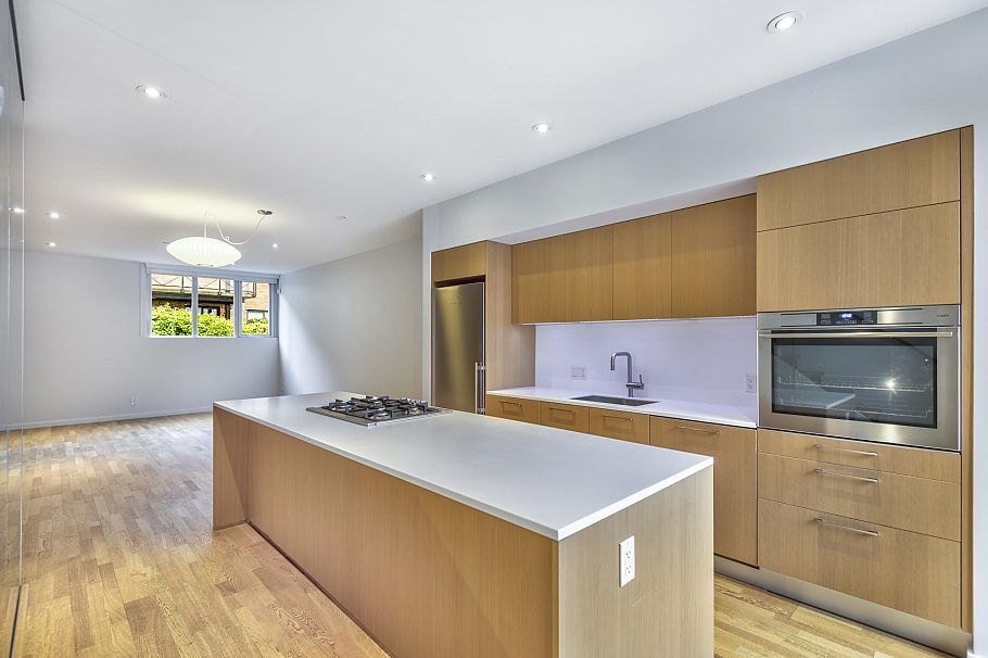 2222 Willow Street Vancouver, BC - 16