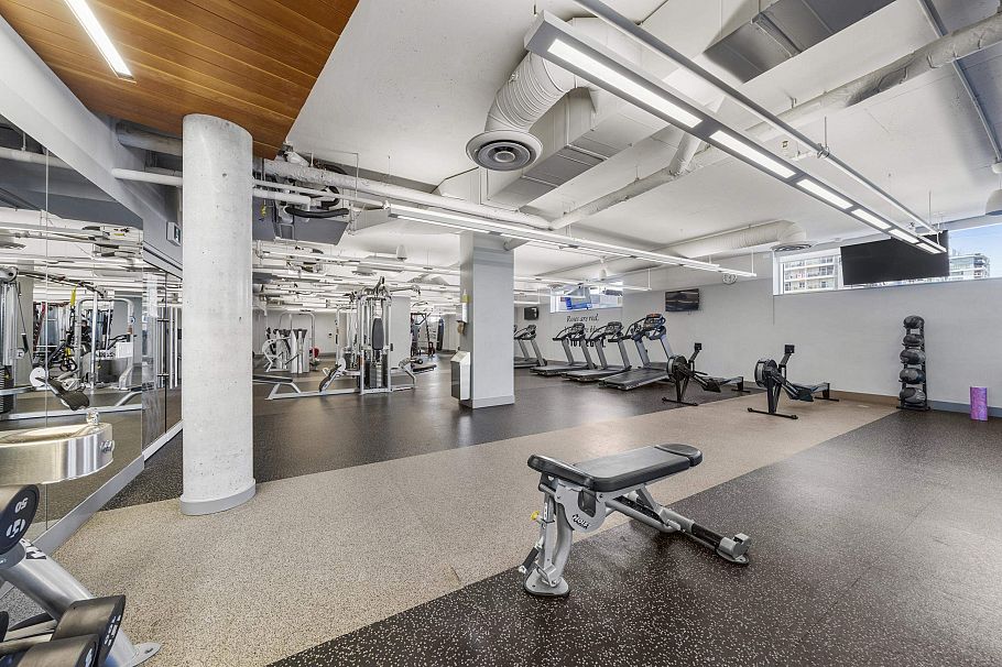 1006 112 E 13th Street North Vancouver, BC - 30