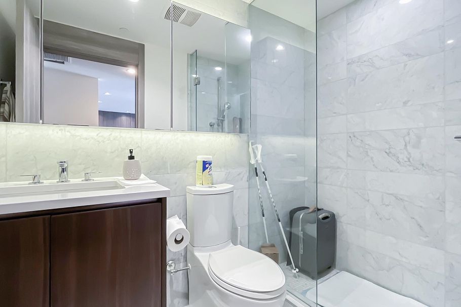 2220 89 Nelson Street Vancouver, BC - 16