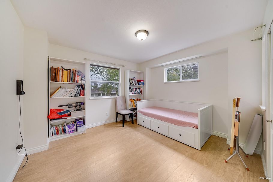 3657 W 29th Avenue Vancouver, BC - 14