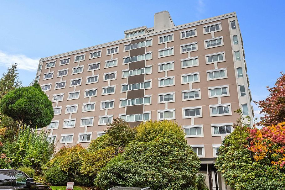 402 6026 Tisdall Street Vancouver, BC - 3