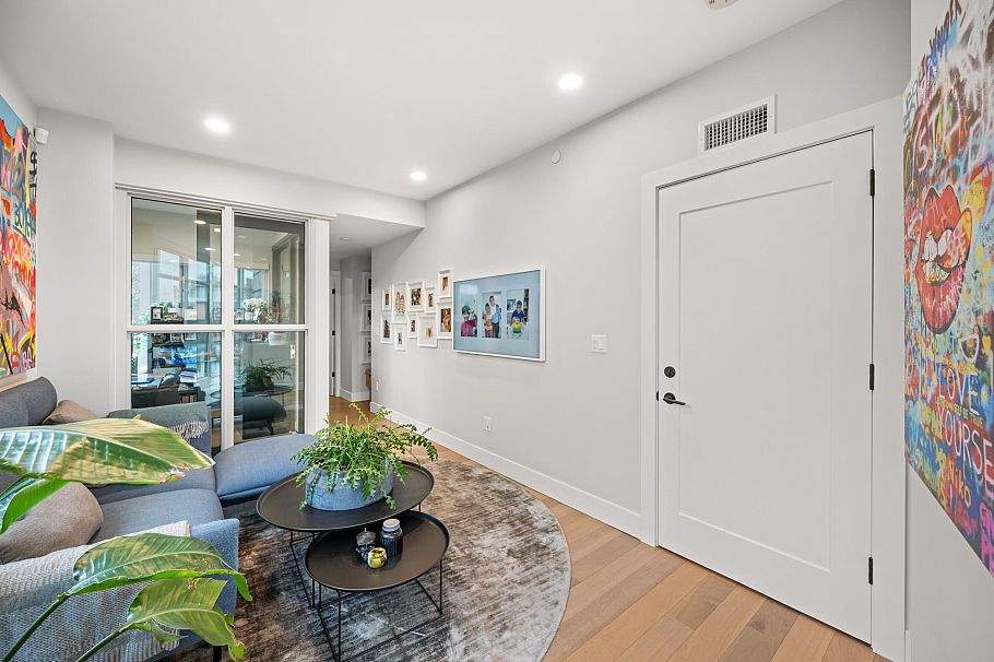 401 2687 Maple Street Vancouver, BC - 12