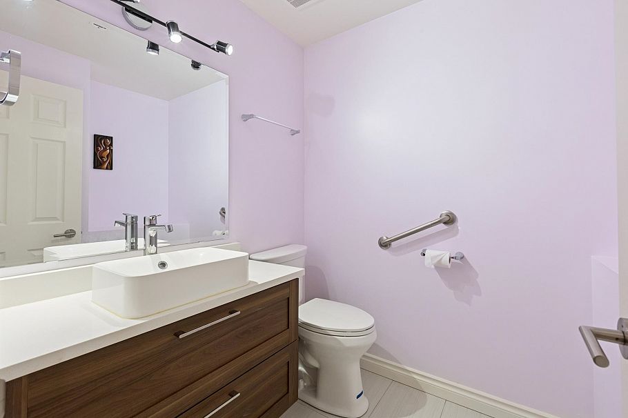 5685 Nancy Greene Way North Vancouver, BC - 35