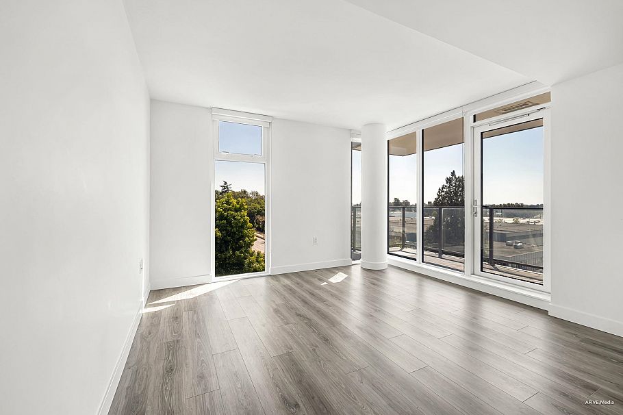 406 8181 Chester Street Vancouver, BC - 6