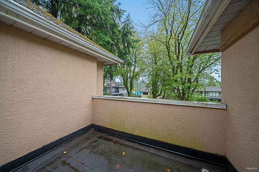 3657 W 29th Avenue Vancouver, BC - 25