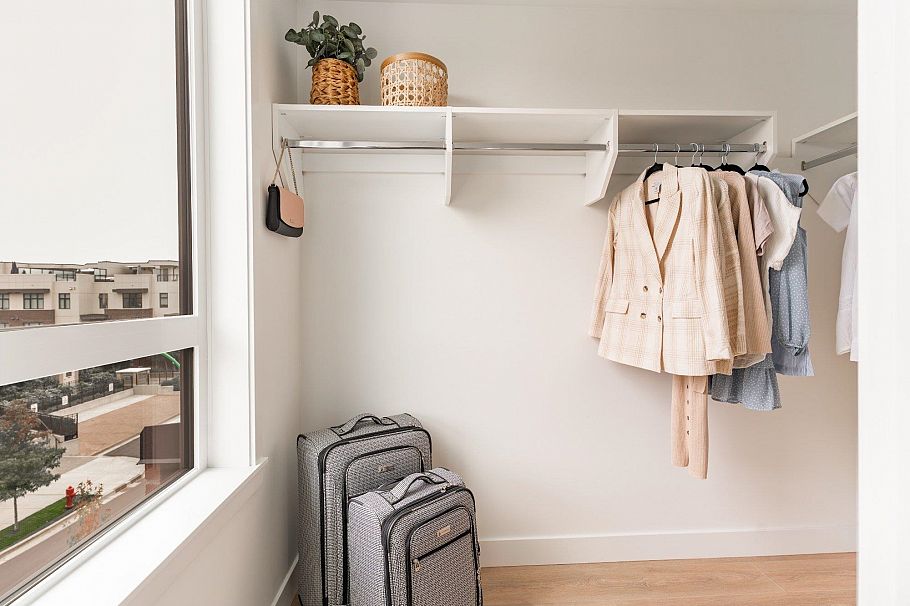 135 2050 Glenaire Drive North Vancouver, BC - 4