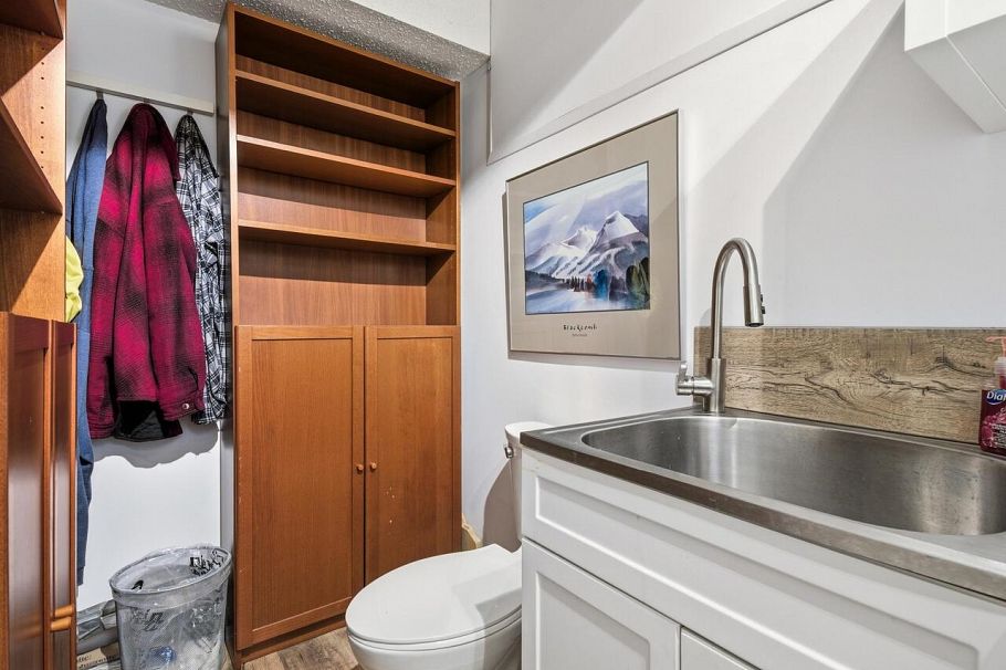 3920 Indian River Drive North Vancouver, BC - 24