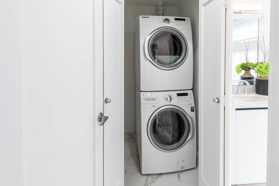 3727 W 22nd Avenue Vancouver, BC - 24