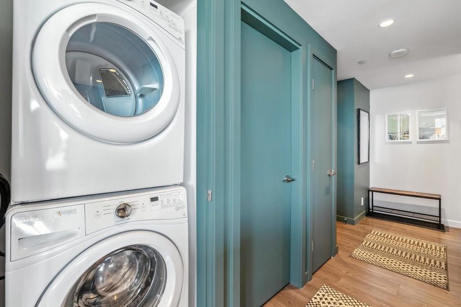 1006 112 E 13th Street North Vancouver, BC - 22