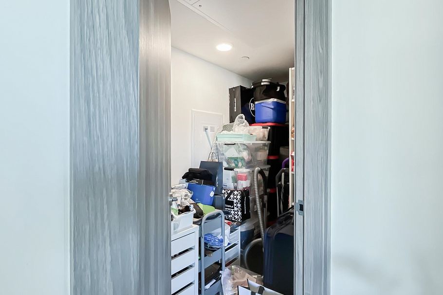 2220 89 Nelson Street Vancouver, BC - 17