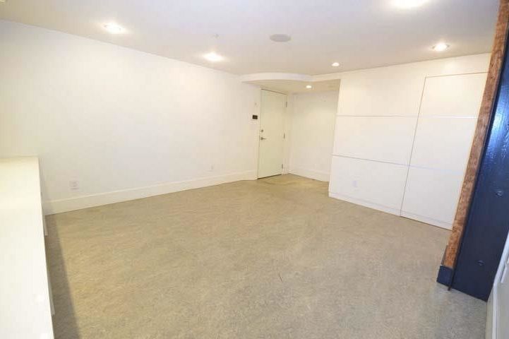 283 Columbia Street Vancouver, BC - 12