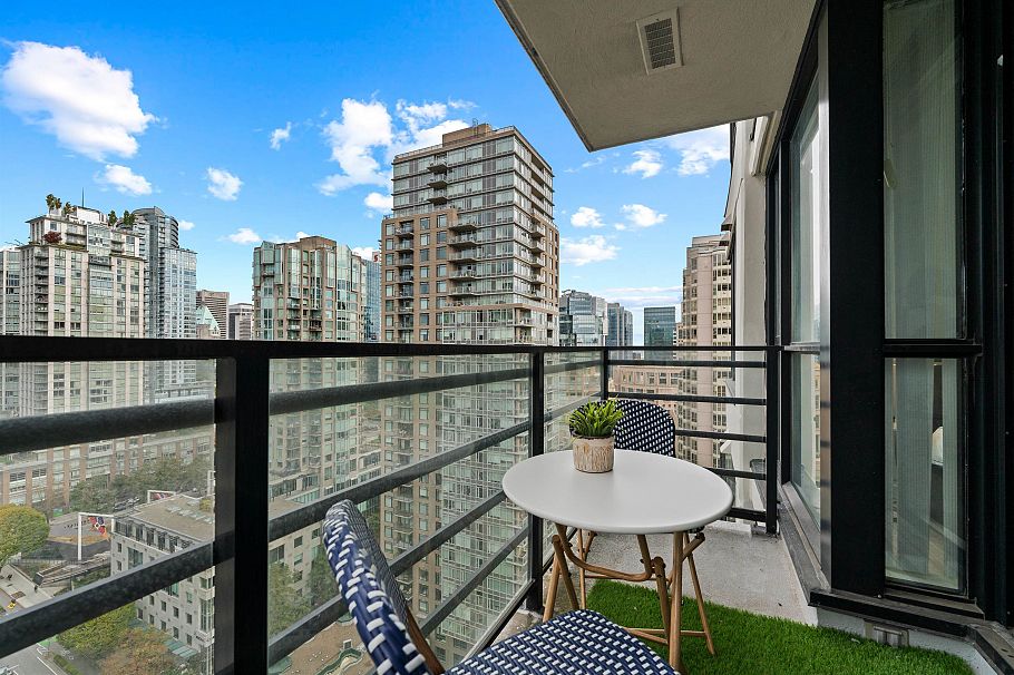 2408 909 Mainland Street Vancouver, BC - 19