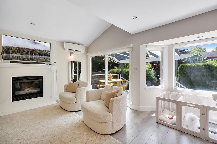 633 Fir Street North Vancouver, BC - 30