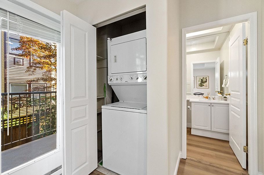 5 119 E 6th Street North Vancouver, BC - 21