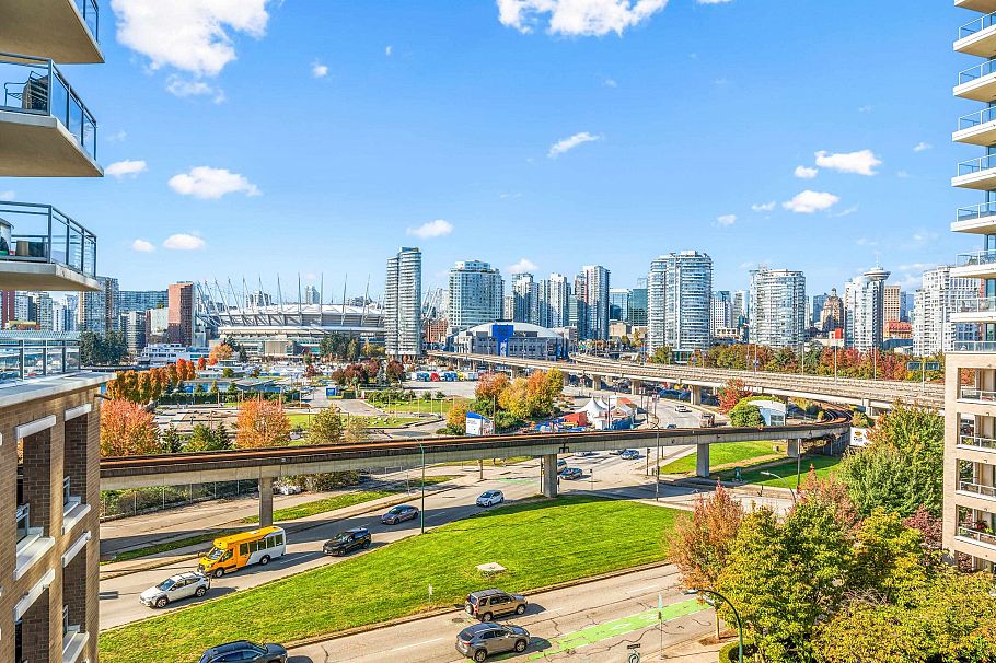 701 120 Milross Avenue Vancouver, BC - 21