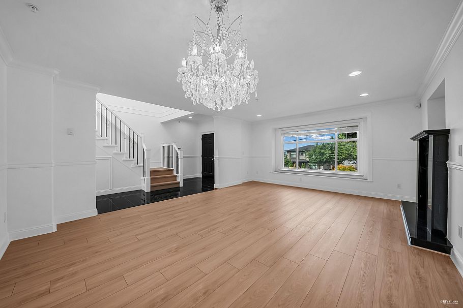 7938 Victoria Drive Vancouver, BC - 11