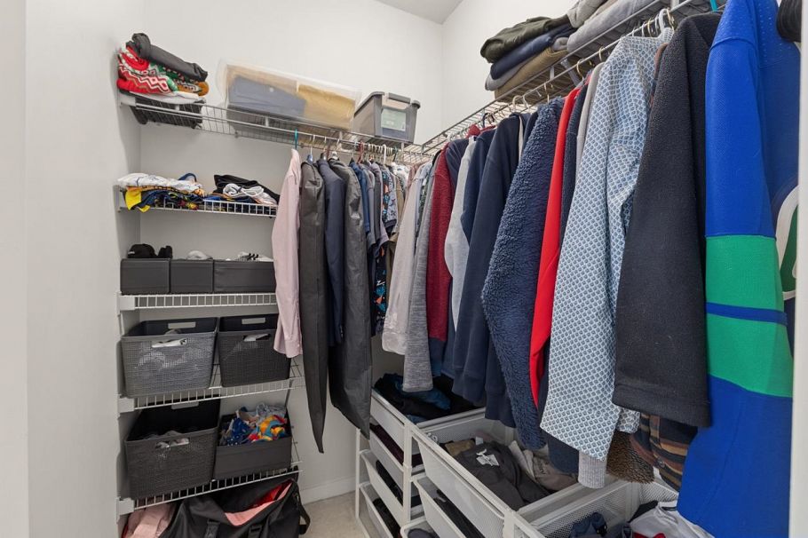 304 139 W 22nd Street North Vancouver, BC - 16