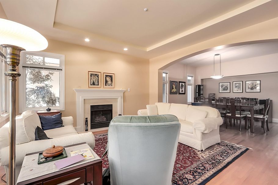 4543 W 11th Avenue Vancouver, BC - 3