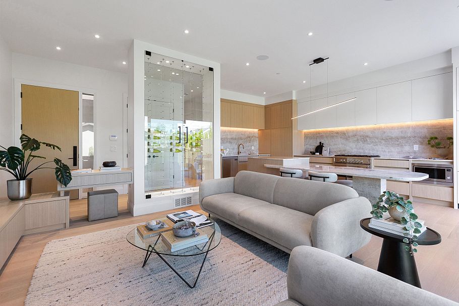 2 1243 E 27th Avenue Vancouver, BC - 6