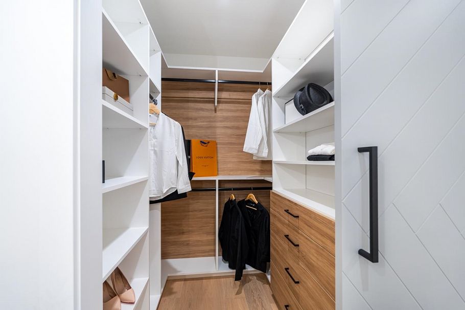 5080 Prince Edward Street Vancouver, BC - 29