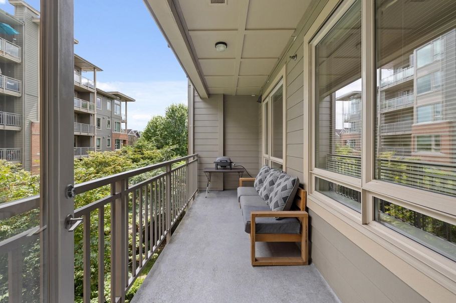 304 139 W 22nd Street North Vancouver, BC - 21