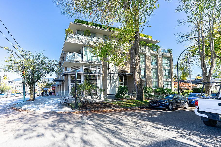 104 3595 W 18th Avenue Vancouver, BC - 24