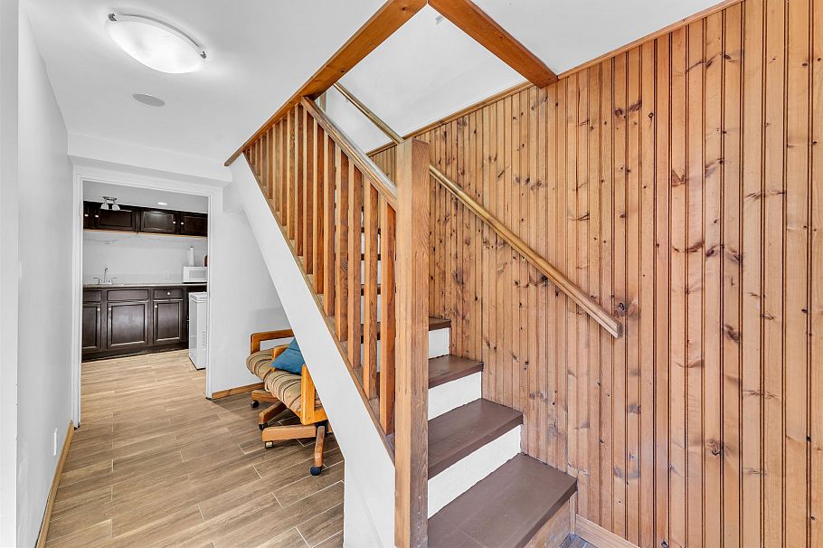 4160 St. Catherines Street Vancouver, BC - 23