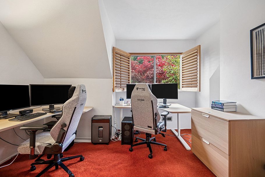 2174 Hoskins Road North Vancouver, BC - 33